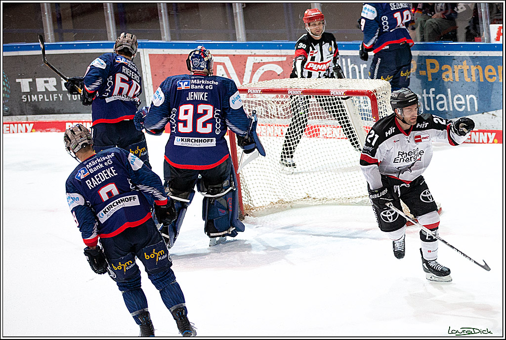PENNY DEL; Iserlohn Roosters- Koelner Haie; Iserlohn, 05.12.2021